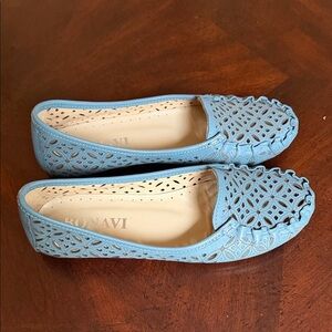 Bonavi Women's Blue Loafers 38 or 8
